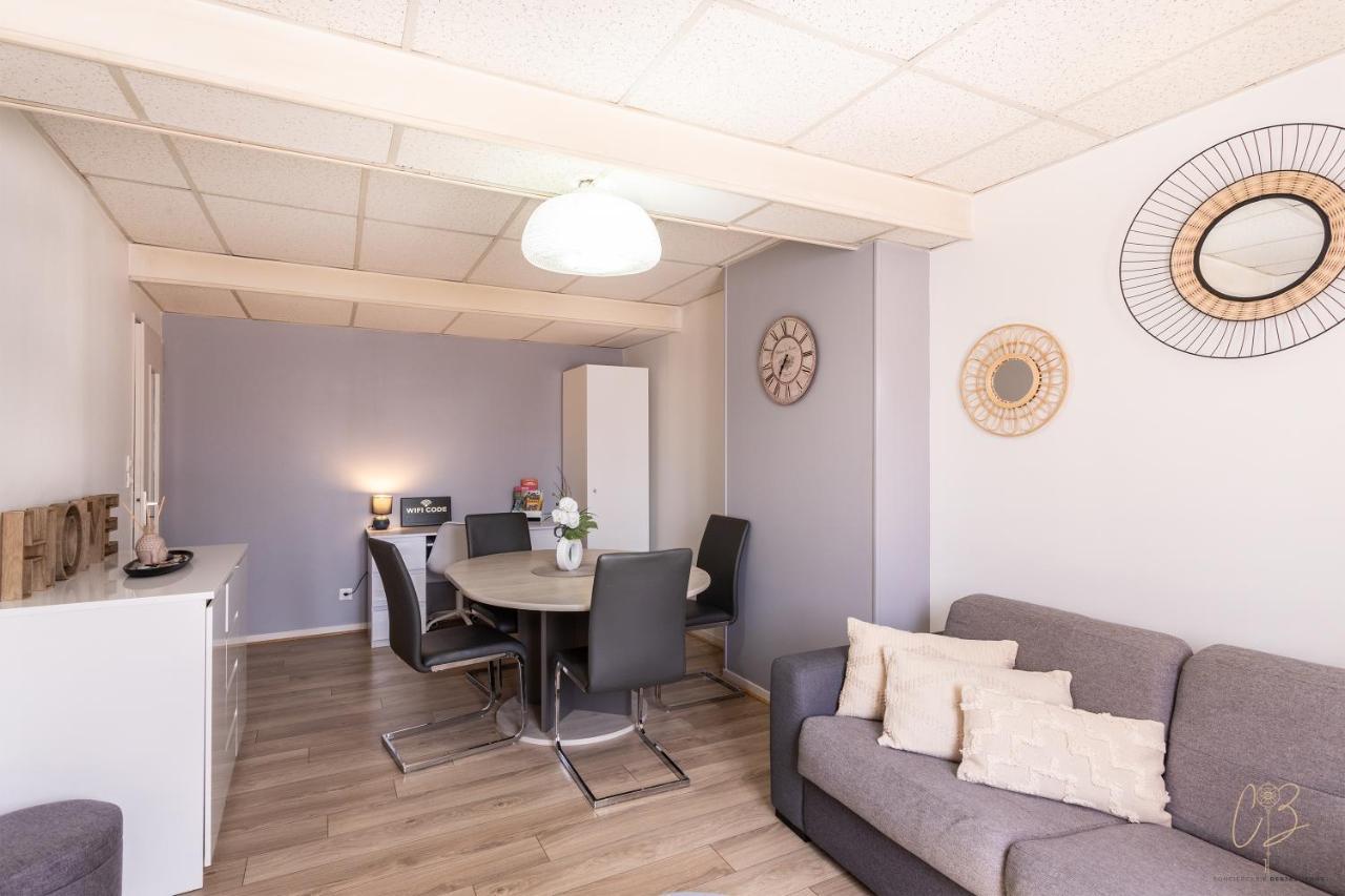 Le Republique-Gare-Centre Ville Bourgoin-Jallieu 외부 사진