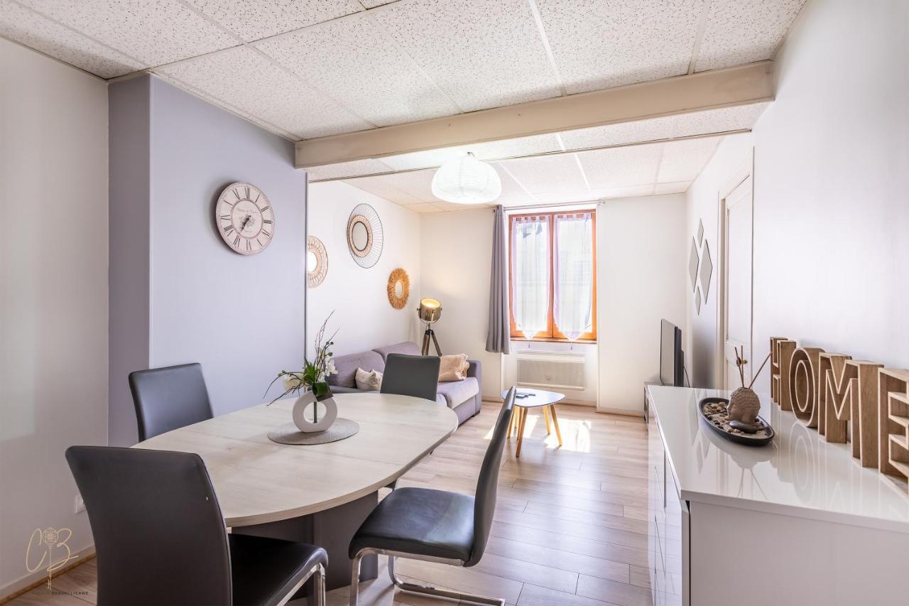 Le Republique-Gare-Centre Ville Bourgoin-Jallieu 외부 사진